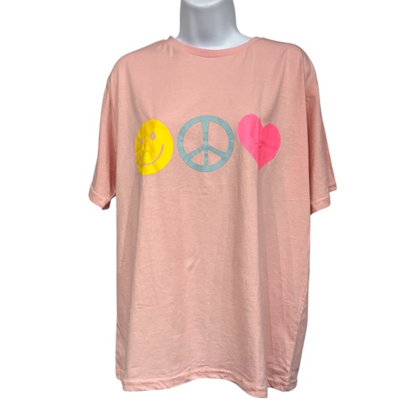Tops - Happiness, Peace, & Love tee